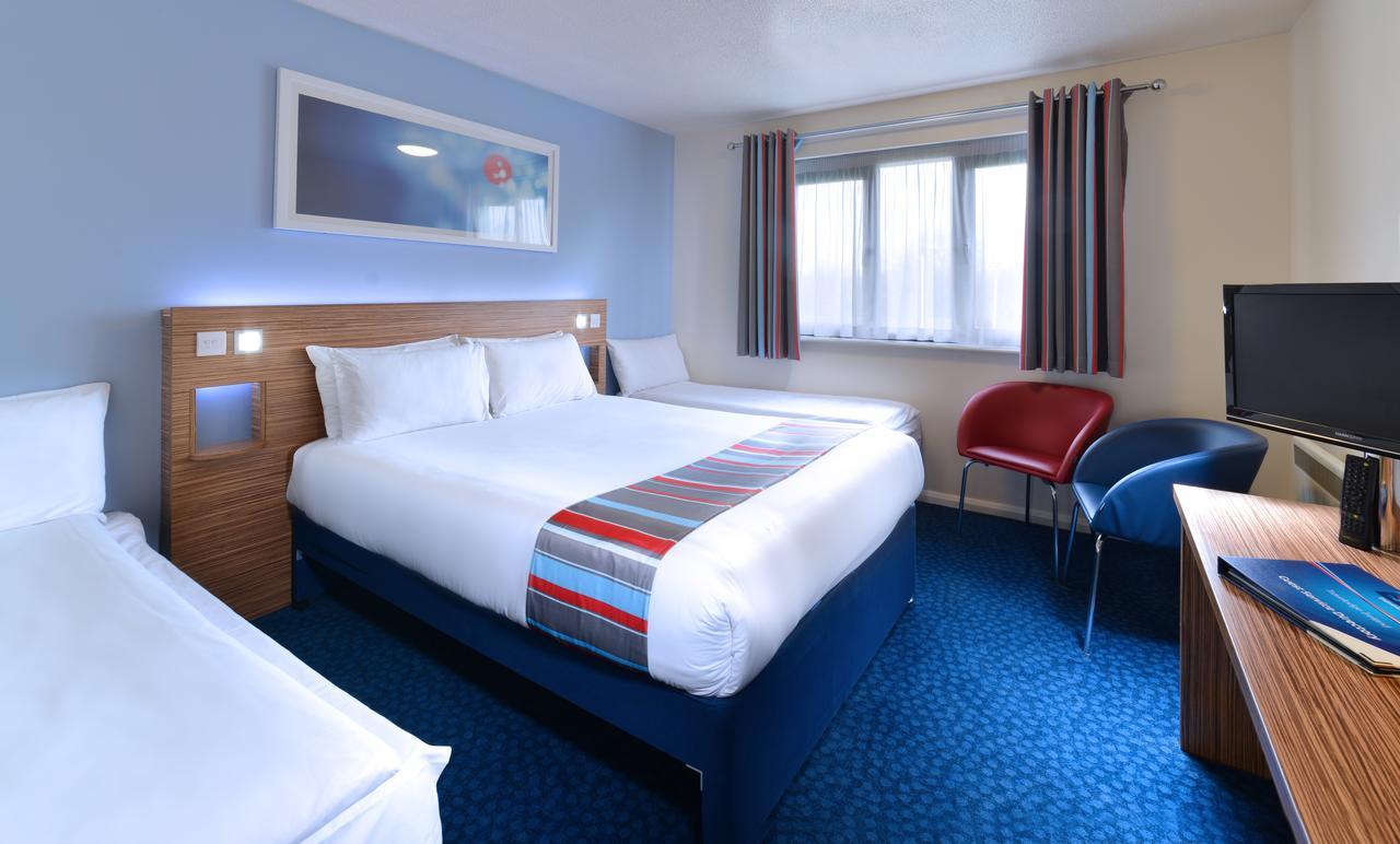 Travelodge Limerick Junction Kültér fotó