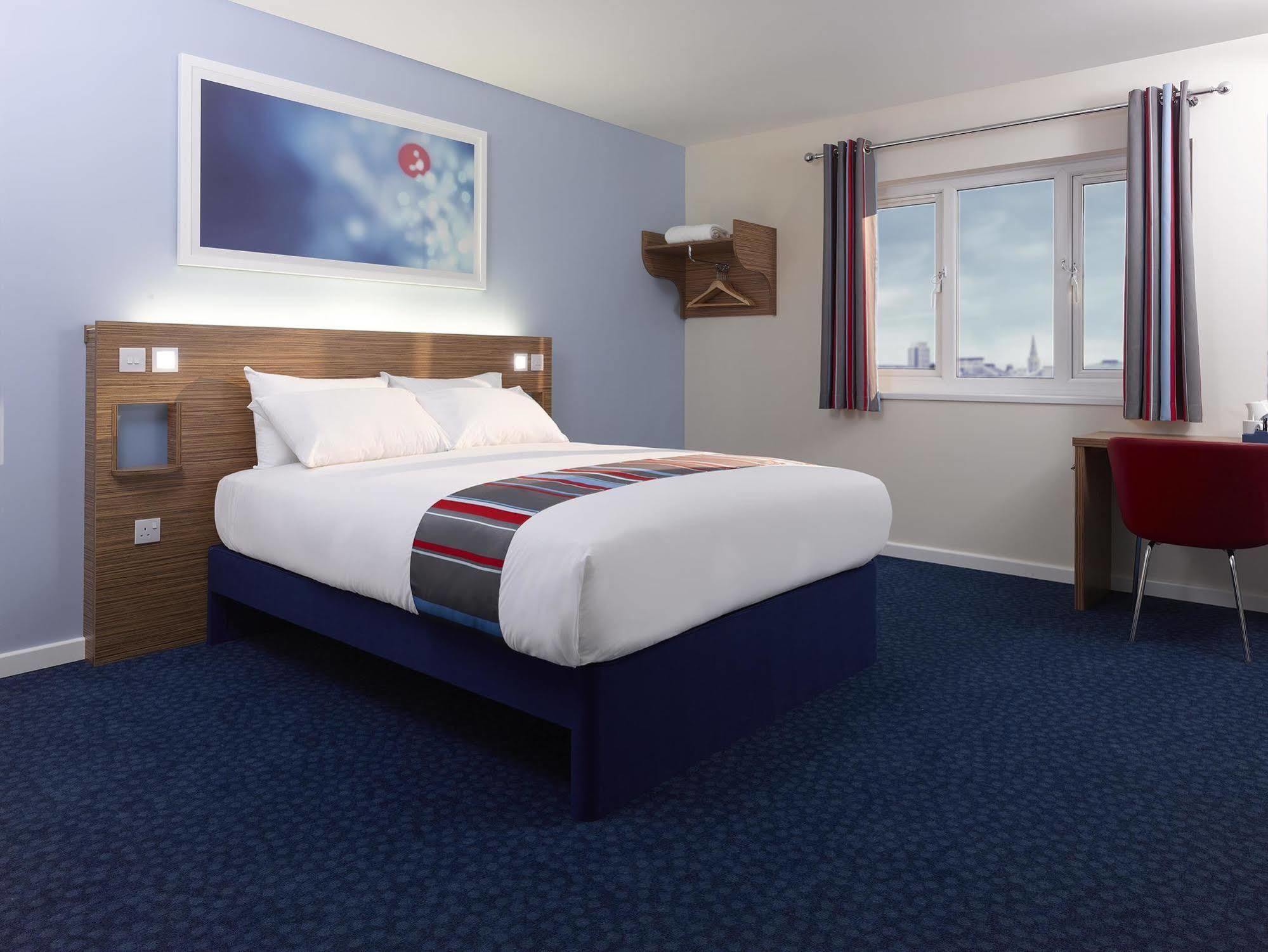 Travelodge Limerick Junction Kültér fotó